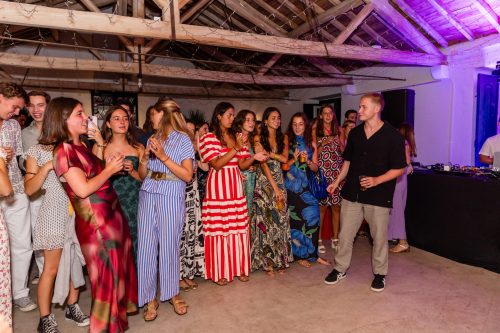 00133- 18 anos Leonor