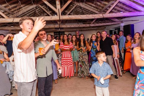 00151- 18 anos Leonor