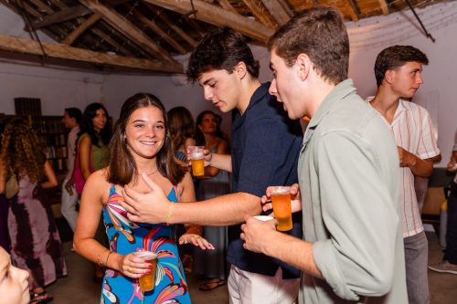 00158- 18 anos Leonor