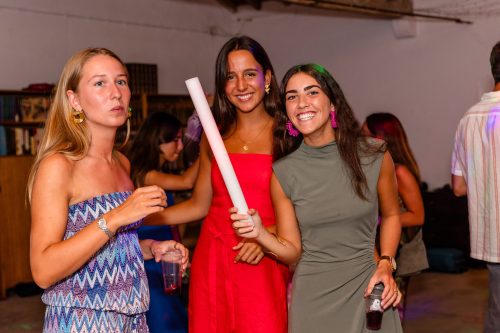 00183- 18 anos Leonor