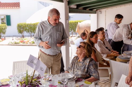 00200- 70 Anos Antonio Victor Melo