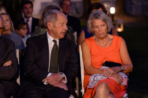 00217- MadalenaAntonio