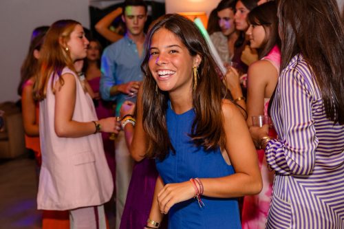 00226- 18 anos Leonor