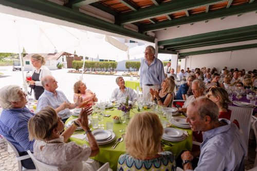 00227- 70 Anos Antonio Victor Melo