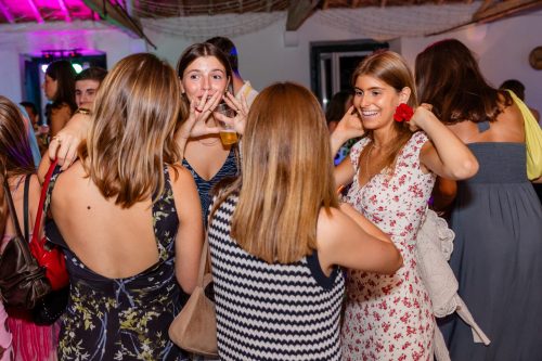 00229- 18 anos Leonor