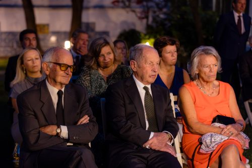 00231- MadalenaAntonio