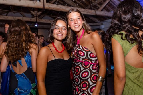 00235- 18 anos Leonor