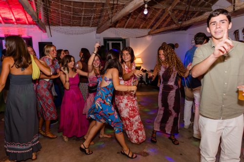 00253- 18 anos Leonor