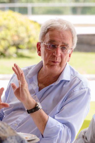 00264- 70 Anos Antonio Victor Melo