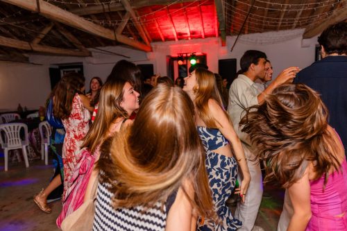 00297- 18 anos Leonor