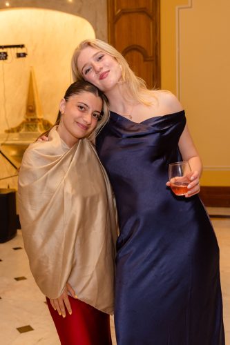 00304- 18 Anos Francisca e Madalena