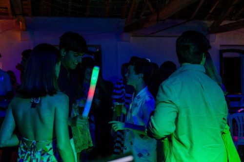 00305- 18 anos Leonor