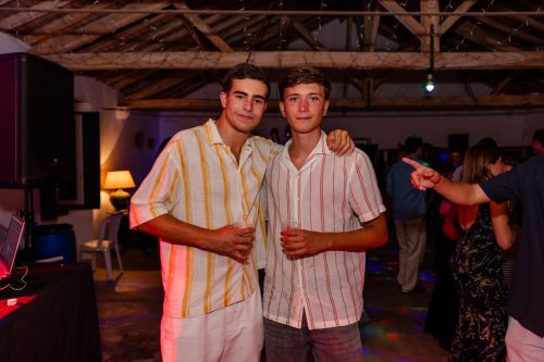 00309- 18 anos Leonor