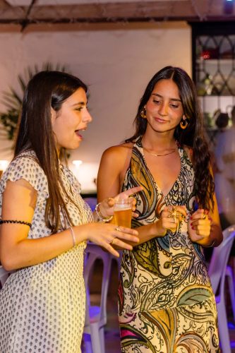 00318- 18 anos Leonor