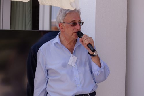 00326- 70 Anos Antonio Victor Melo