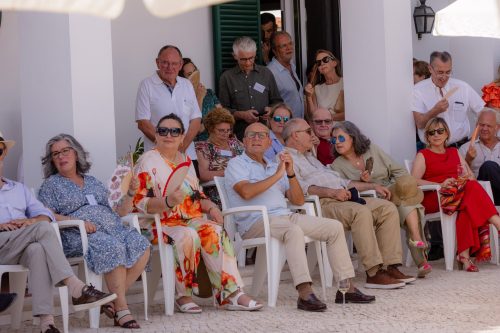 00358- 70 Anos Antonio Victor Melo