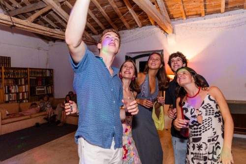 00375- 18 anos Leonor