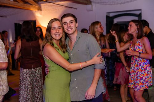 00383- 18 anos Leonor