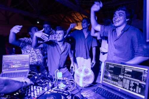 00389- 18 anos Leonor