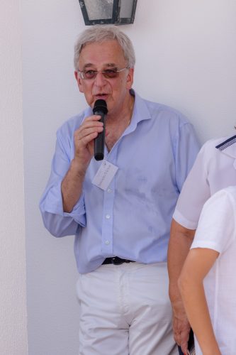 00400- 70 Anos Antonio Victor Melo