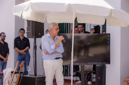 00405- 70 Anos Antonio Victor Melo