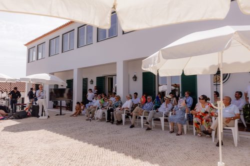 00409- 70 Anos Antonio Victor Melo