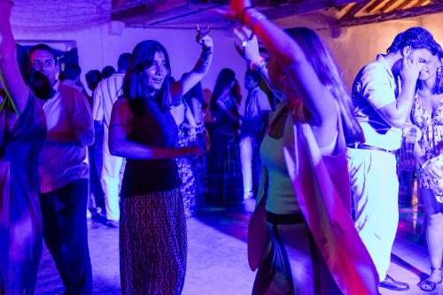 00421- 18 anos Leonor