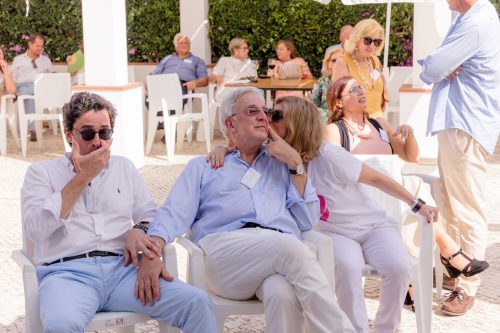 00421- 70 Anos Antonio Victor Melo