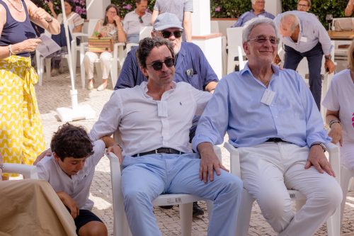 00430- 70 Anos Antonio Victor Melo