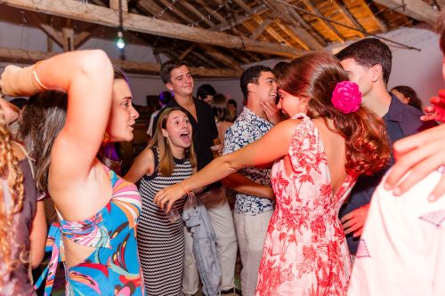 00436- 18 anos Leonor