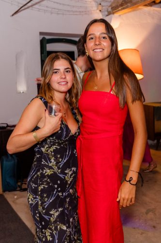 00451- 18 anos Leonor