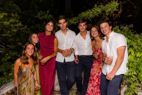 00458- 18 anos Leonor