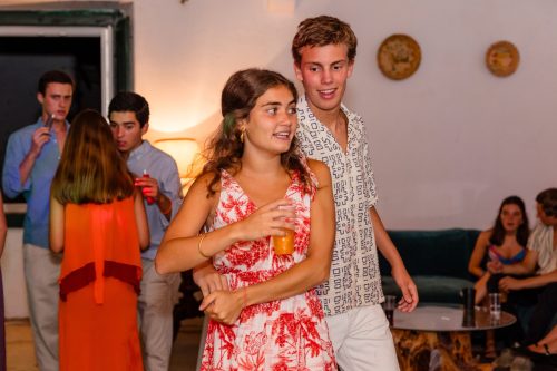 00461- 18 anos Leonor