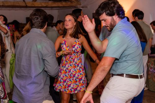 00466- 18 anos Leonor