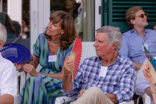 00502- 70 Anos Antonio Victor Melo