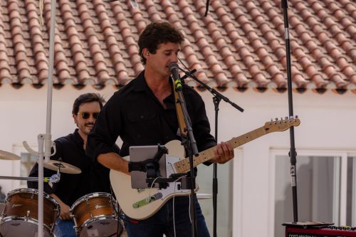 00539- 70 Anos Antonio Victor Melo