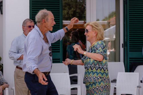 00547- 70 Anos Antonio Victor Melo