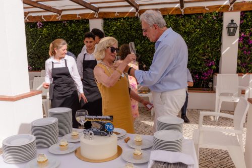 00580- 70 Anos Antonio Victor Melo