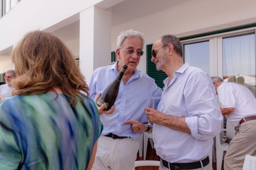 00594- 70 Anos Antonio Victor Melo