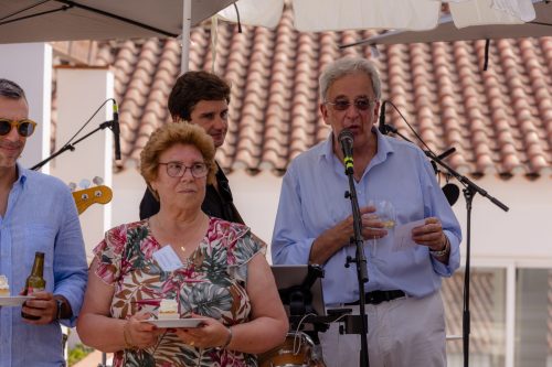 00603- 70 Anos Antonio Victor Melo