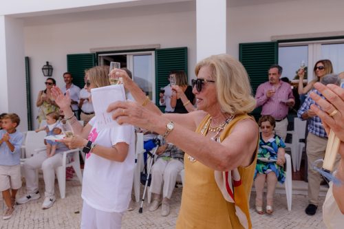 00612- 70 Anos Antonio Victor Melo