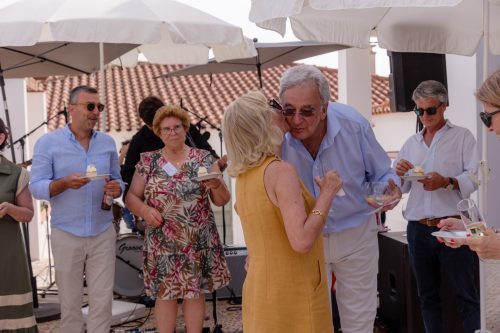 00613- 70 Anos Antonio Victor Melo