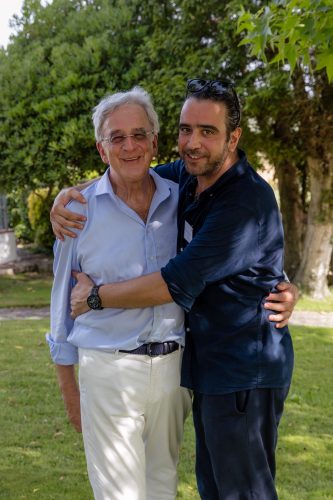 00644- 70 Anos Antonio Victor Melo