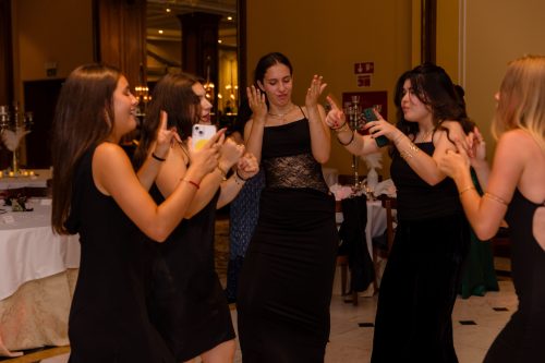00799- 18 Anos Francisca e Madalena