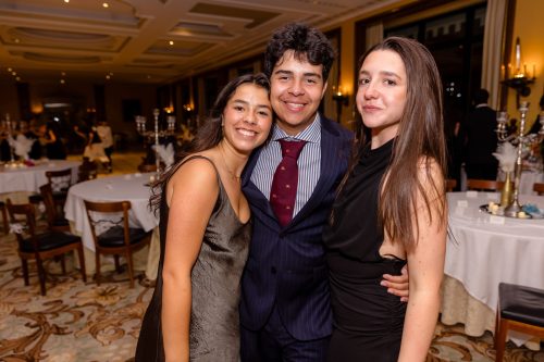 00824- 18 Anos Francisca e Madalena
