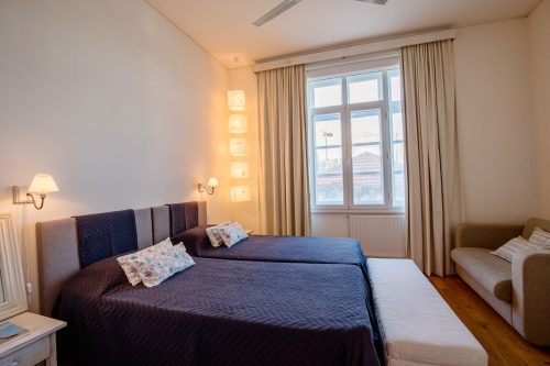 16- quarto